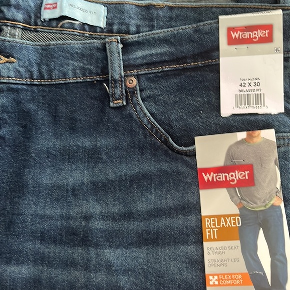 Wrangler Men's Relaxed Fit Jeans -Blue 42x30 - Picture 7 of 7